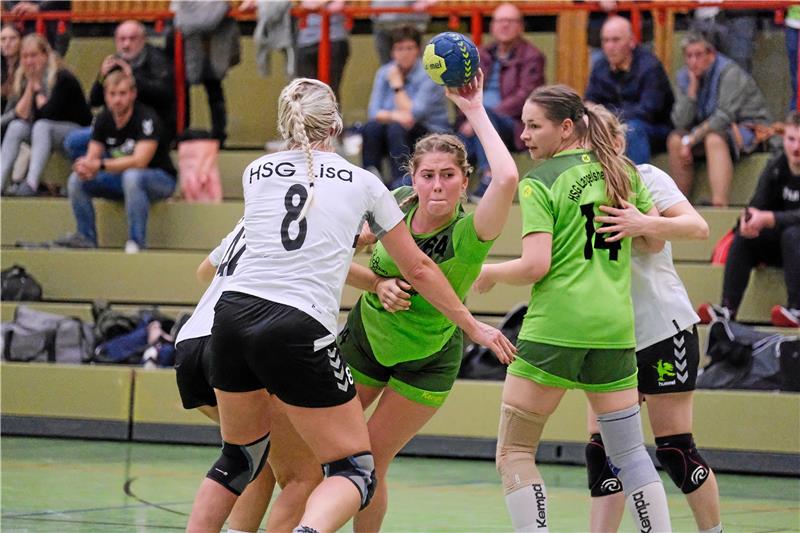 Auf die beiden Spiele freuen sich die Handball-Freunde der Region die ganze Saison. Die Derbys zwischen der HSG Liebenburg-Salzgitter und der HSG Langelsheim/Astfeld, beide in der kommenden Spielzeit mit neuen Trainern. Foto: Drechsler