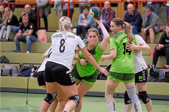 Auf die beiden Spiele freuen sich die Handball-Freunde der Region die ganze Saison. Die Derbys zwischen der HSG Liebenburg-Salzgitter und der HSG Langelsheim/Astfeld, beide in der kommenden Spielzeit mit neuen Trainern. Foto: Drechsler