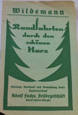 Assmann-Reisen in Lautenthal: Harzer Unternehmen wird 100 Jahre alt Auf einem undatierten Flyer werden Busfahrten durch den schönen Harz beworben.
