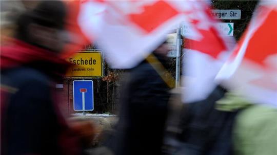 Auf einem Hof bei Eschede gibt es seit vielen Jahren Versammlungen von Rechtsradikalen.