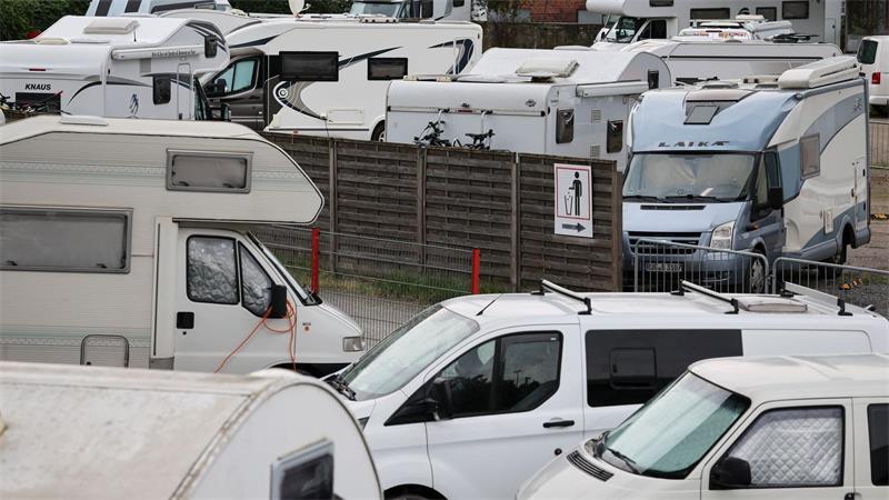Auf einigen Stellplätzen für Wohnmobil und Caravan müssen Urlauber im Norden in diesem Jahr mehr zahlen - auf diesem Platz in Hamburg bleiben die Preise aber wie im Vorjahr.
