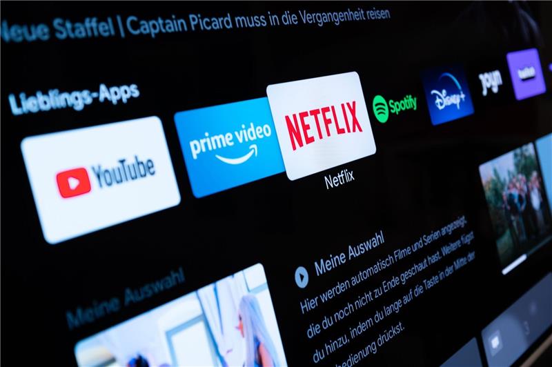 Werbung bei Streamingdiensten: Experten sehen Potenzial Auf immer mehr Streamingdiensten müssen sich Kunden mit Werbung berieseln lassen, wenn sie sich für ein günstigeres Abo entscheiden.