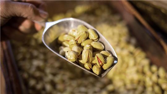 Aus Pistazien wird eine beliebte Creme gemacht. (Symbolbild)