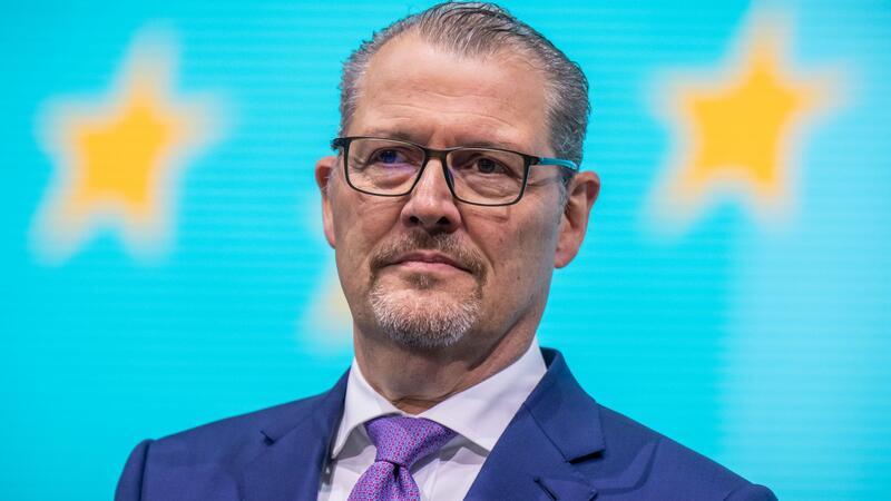 Wirtschaftsverbände: Wachstumspaket reicht nicht aus Aus Sicht von Arbeitgeberpräsident Rainer Dulger gehen viele Ideen der Bundesregierung in die richtige Richtung, aber leztlich sei das alles viel zu wenig. (Archivbild)
