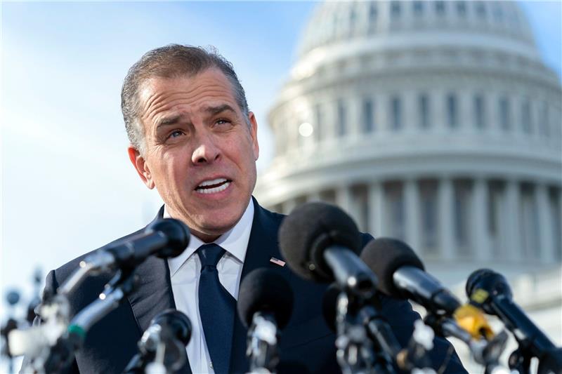 US-Präsidentensohn will doch vor Ausschüssen aussagen Aus Sorge, seine Aussage hinter verschlossenen Türen könnte von den Republikanern manipuliert werden, wollte Hunter Biden nur öffentlich aussagen. Nun hat der Präsidentensohn seine Meinung geändert.
