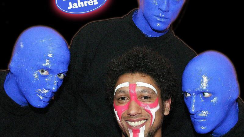 Rasen-Konzert: Nackt und ohne Fahrplan im Goslarer Kulturkraftwerk Aus dem Archiv der Goslarschen Zeitung: Im Jahr 2007 war es das GZ-Bild des Jahres: Jan Burkamp bei der Blue Man Group, fotografiert von Uwe Epping .