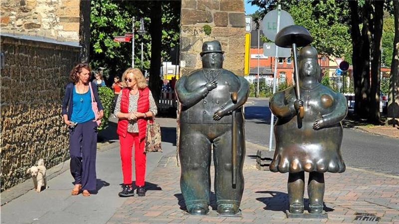 Aus dem Goslarer Stadtbild sind die beiden Botero-Figuren am Rosentor nicht wegzudenken.
