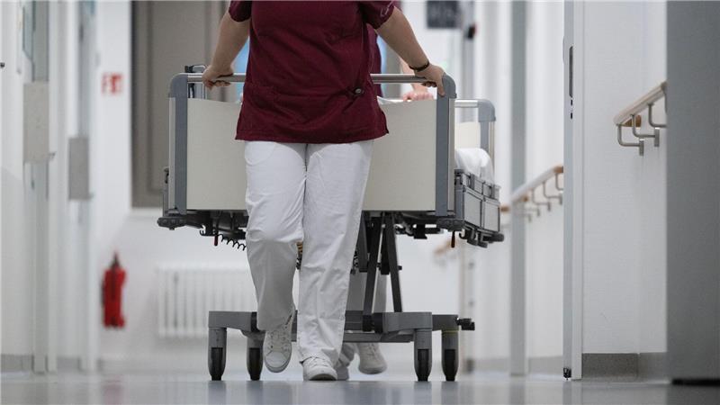 Länder-Einwände gegen Sparpaket - Protest von Hausärzten Aus den Bundesrats-Ausschüssen kommen Warnungen vor einem „Kliniksterben“ (Archivbild)