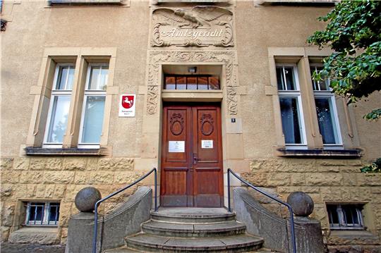 Aus der Haft heraus schickte der Angeklagte ein Entschuldigungsschreiben an die Goslarer Polizeidirektion. Im Amtsgericht wird der 41-Jährige nun zu einer Bewährungsstrafe verurteilt, weil er Polizeibeamte angegriffen hat. Archivfoto: Epping
