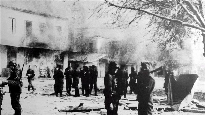 Ausgangspunkt ist eine Klage griechischer Opfer des NS-Massakers von Distomo vom 10. Juni 1944, bei dem die Waffen-SS 218 Bewohner des Dorfes massakrierte. (Archivbild)