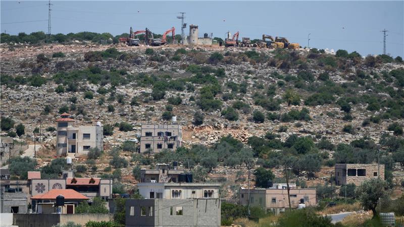 Außenminister Johann Wadephul (CDU) kritisiert die neuen Pläne der israelischen Regierung für 19 neue Siedlungsprojekte im Westjordanland.