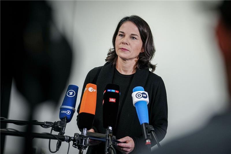 Baerbock: Zwei deutsche Teenager unter Freigelassenen Außenministerin Annalena Baerbock (Bündnis 90/Die Grünen).