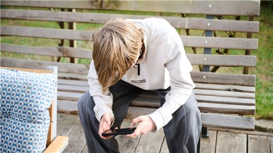 Australien ist weltweiter Vorreiter beim Social-Media-Verbot für Kinder und Jugendliche. (Symbolbild)