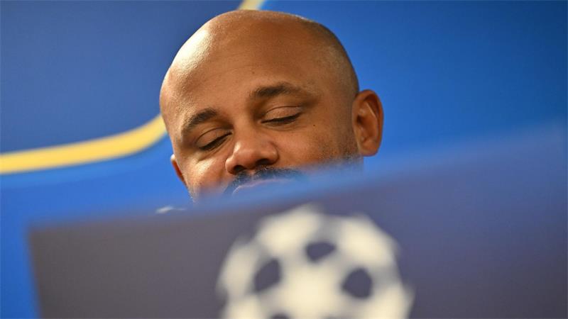 Auszeit vom Fußball-Alltag: Bayern-Trainer Vincent Kompany muss sich nach seinem Zusammenbruch erst mal erholen. (Archivbild)