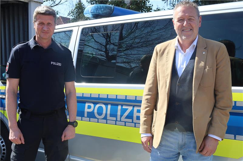 Kriminalität in Schladen: Mehr Sachbeschädigungen und Diebstähle Axel Kontny (l.), Leiter des Polizeistation Schladen, und Andreas Twardowski, Leiter Kriminal- und Ermittlungsdienst in Wolfenbüttel, stellen die Kriminalitätsstatistik in der Gemeinde vor.
