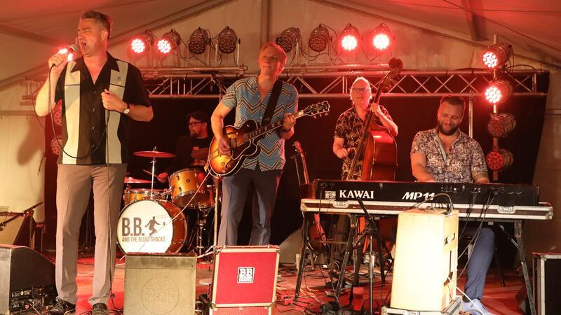 B.B. & The Blues Shacks touren sei 35 Jahren um die Welt.