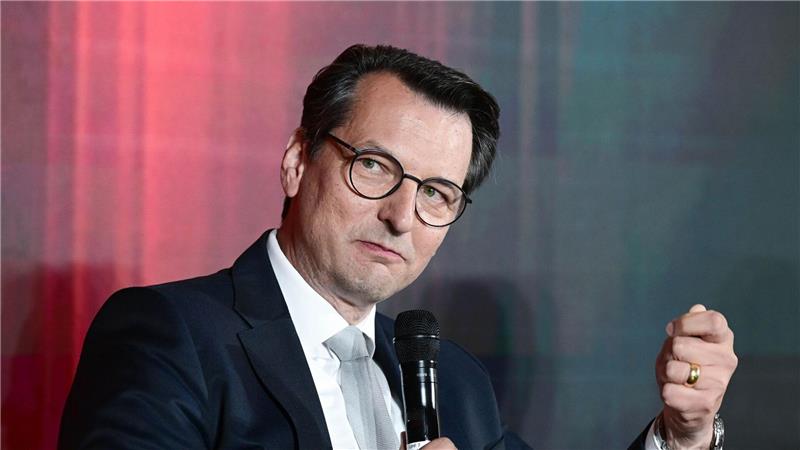 Das denken die Auto-Bosse über den Standort Deutschland BMW-Chef Nedeljkovic: „Wir haben ja ein sehr starkes Fundament. Und wenn wir auf dem Fundament aufbauen, lässt sich auch die Zukunft gestalten“