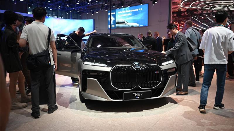 BMW auf der Automesse in Shanghai. China ist für deutsche Hersteller derzeit ein schwieriger Markt. 