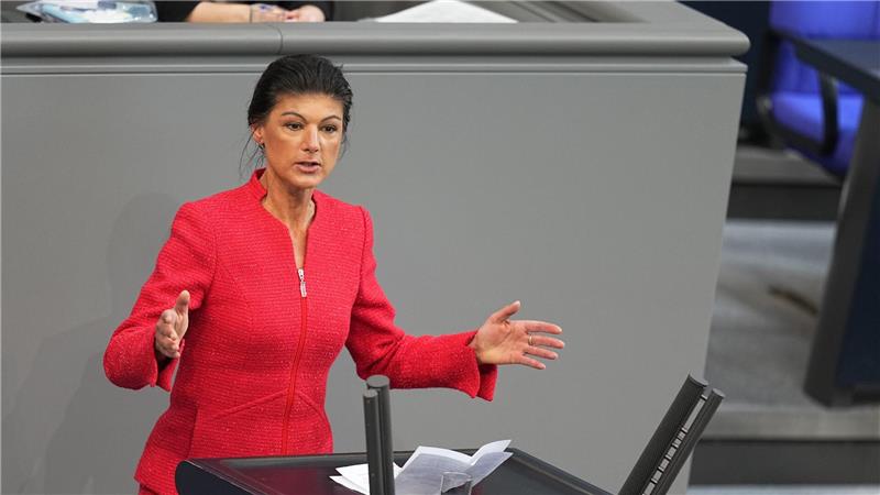 Bundestag stimmt für historisches Schuldenpaket BSW-Chefin Wagenknecht warnt vor beispielloser Hochrüstung.