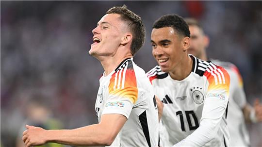 Bald in einer Vereins-Mannschaft? Florian Wirtz (l) und Jamal Musiala.
