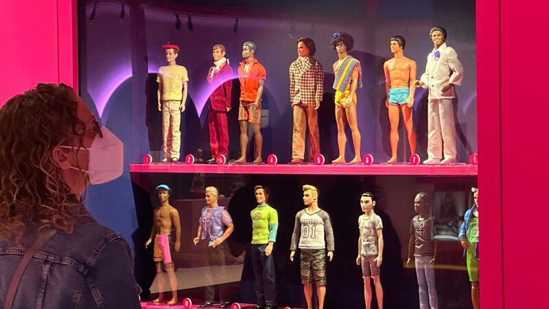 Barbies treuer Begleiter Ken kommt nur am Rande vor.
