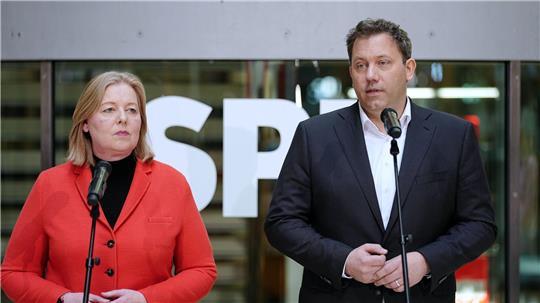 Bas und Klingbeil sehen gerade nicht die Zeit für Rücktritte. 