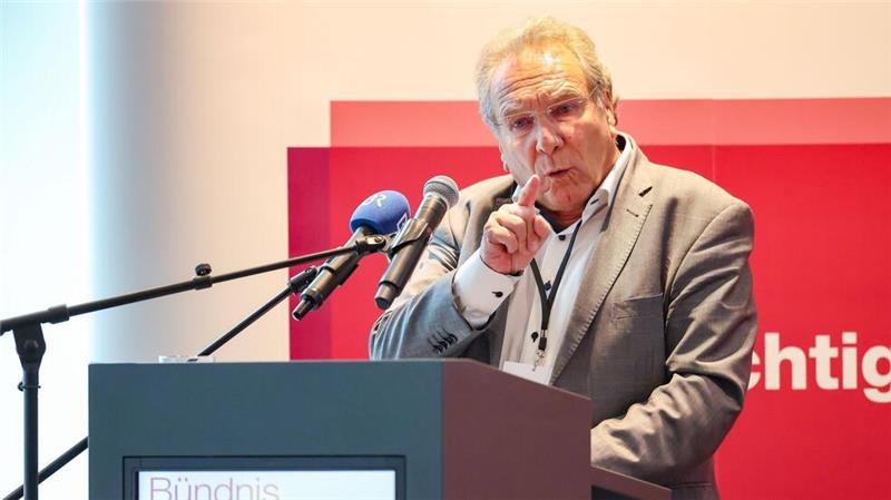 Nach Migrationsdebatte: BSW-Mitglieder treten aus Partei aus Bayerns BSW-Landeschef Klaus Ernst betrachtet die Parteiaustritte als ganz normalen Vorgang (Archivbild).
