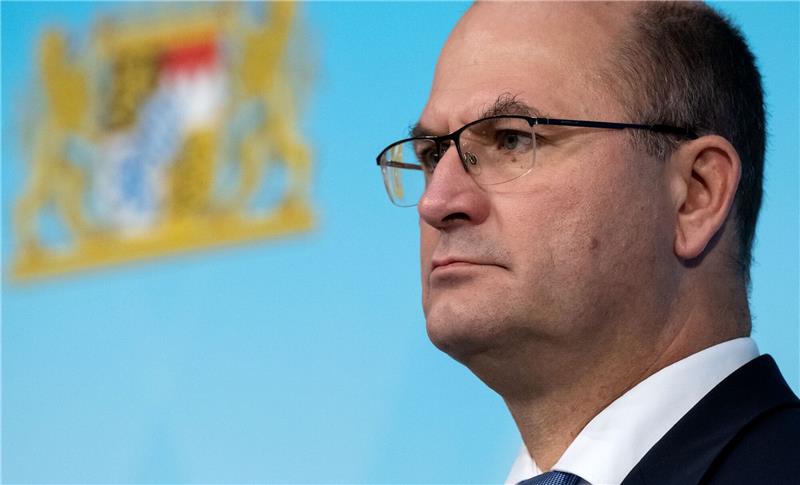 Bayern will Neuregelung der Bund-Länder-Finanzen Bayerns Finanzminister Albert Füracker will eine Neuregelung der Bund-Länder-Finanzen.