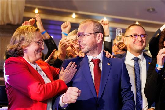 Beatrix von Storch (l-r, AfD), Stefan Marzischewski-Drewes und Tino Chrupalla.