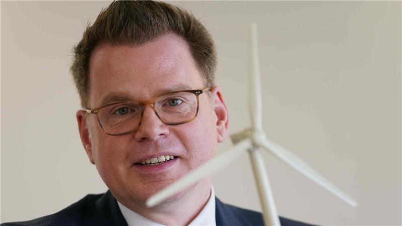 Prognose: Windpark-Leistung nimmt um ein Fünftel zu Behördenpräsident Heegewaldt nennt den Ausbau der Windkraft auf See eine „Erfolgsgeschichte“ (Archivbild)