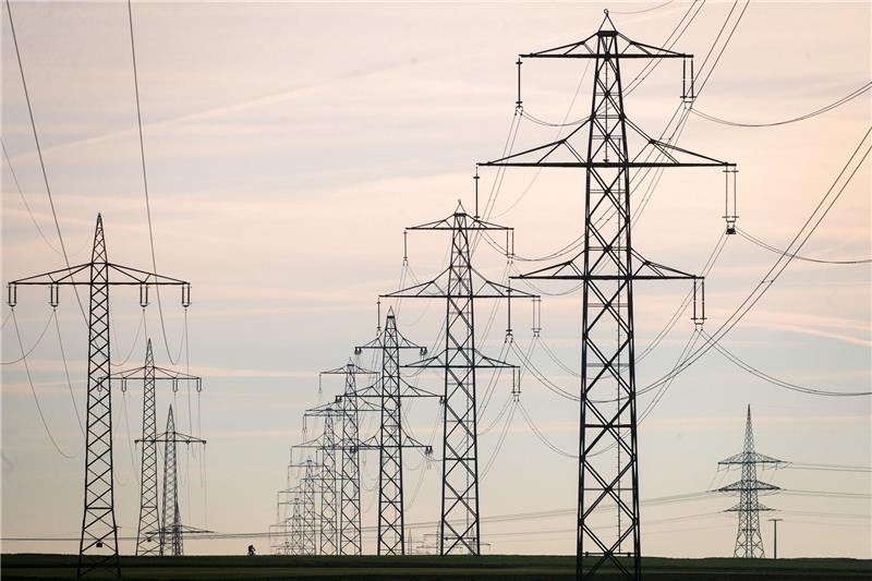 Bei Strompreisen gibt es nach einer Auswertung des Vergleichsportals Verivox große Unterschiede.