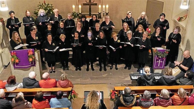 Zum 4. Advent wird es besonders musikalisch in Bad Harzburg Bei beiden Konzerten (hier in Bettingerode) füllt der St.-Nicolai-Chor 2023 die Kirchen.