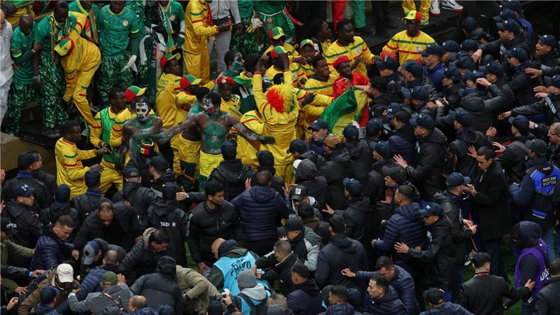 Bei dem Afrika-Cup-Endspiel zwischen dem Senegal und Marokko kam es auf und neben dem Platz zu Tumulten. (Archivbild)