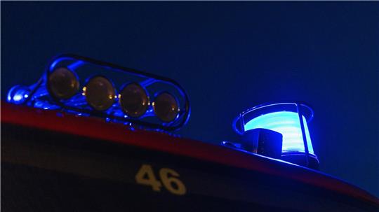 Bei dem Brand eines Sonderpostenmarktes ist ein geschätzter Schaden im niedrigen sechsstelligen Bereich entstanden. (Symbolbild)