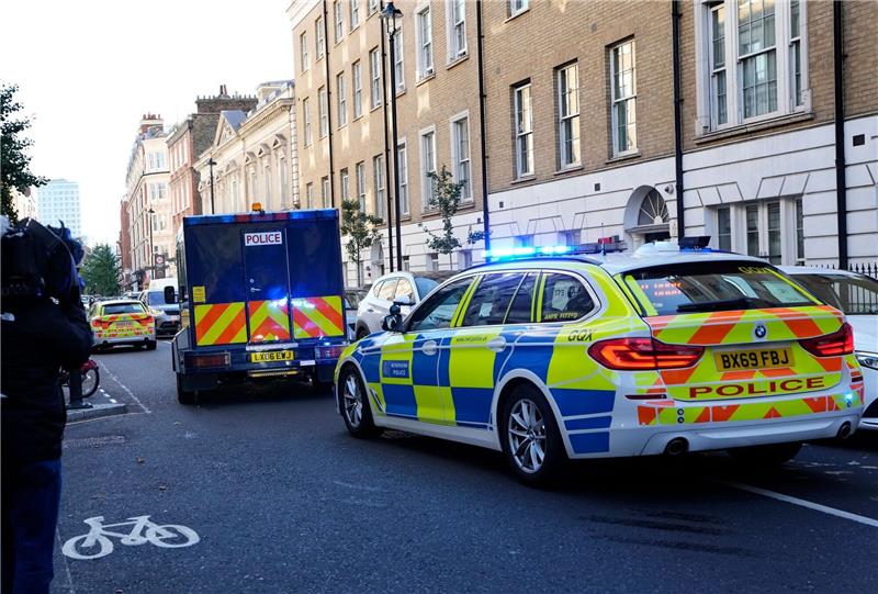 Schüsse auf Polizist in Nordirland: Fokus auf New IRA Bei dem Polizisten, der angeschossen wurde, soll es sich um Beamten handeln, der unter anderem im Milieu der Paramilitärs ermittelte (Symbolbild).