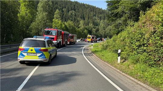 Bei dem Verkehrsunfall auf der Landstraße zwischen Wildemann und Lautenthal ist ein 24-jähriger Motorradfahrer aus Herzberg tödlich verunglückt.