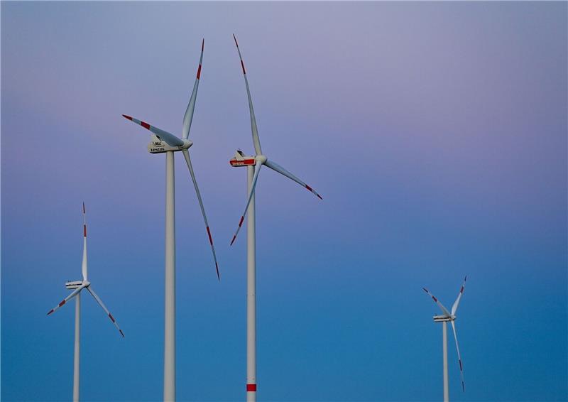 Bei dem Windanlagenbauer Vestas Deutschland arbeiten nach früheren Angaben 1700 Menschen.