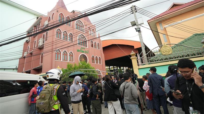 Tödliche Schüsse an Schule erschüttern Thailand Bei den meisten Opfern soll es sich um Lehrer handeln.