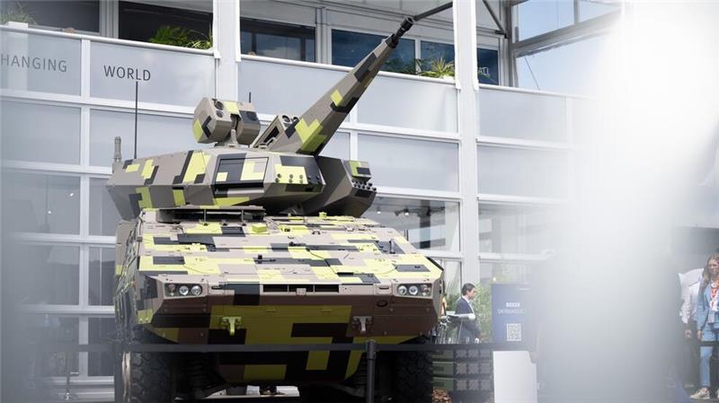 Rheinmetall-Aktie kostet zehnmal mehr als vor Ukraine-Krieg Bei der Berliner Internationalen Luft- und Raumfahrtausstellung (ILA) stellte Rheinmetall sein Flugabwehrsystem Skyranger aus.