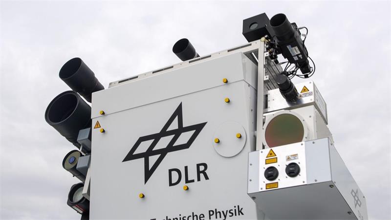 Zunahme von Sabotage befeuert Debatte über besseren Schutz Bei der Drohnenabwehr sei es wichtig, immer auf dem neuesten Stand der Technik zu sein, da ständig neue Modelle entwickelt würden, heißt es von der Bundesregierung. (Archivfoto)