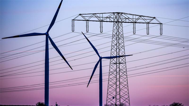 Reiches umstrittene Energiereformen - das steckt drin Bei der Energiewende soll es einen Kurswechsel geben. (Symbolbild)