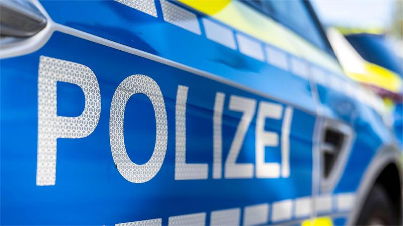 Bei der Fahndung helfen auch Polizeieinheiten aus umliegenden Städten. (Symbolbild) 