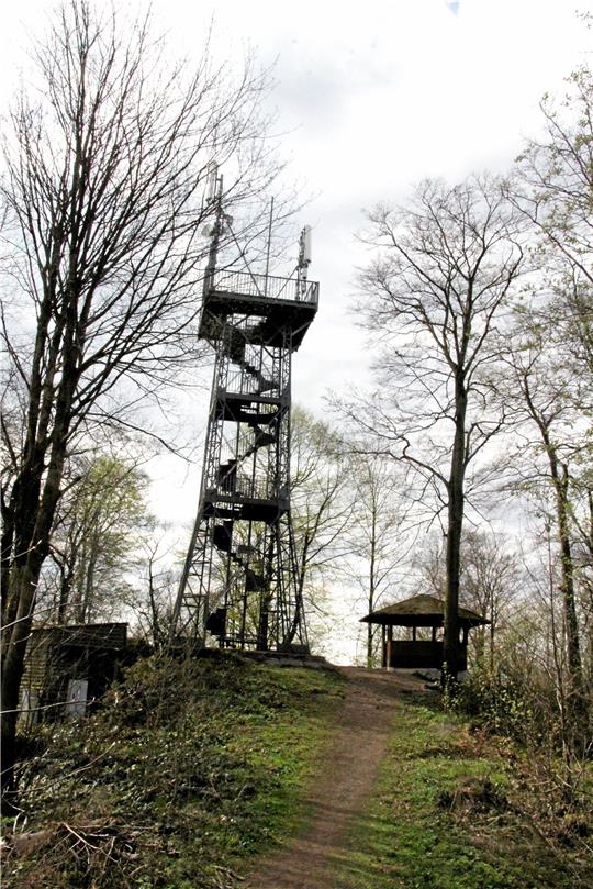 Bei der Konstruktion des Aussichtsturmes auf der Kuckholzklippe steht der Eiffelturm Pate.  Foto: Bordfeld