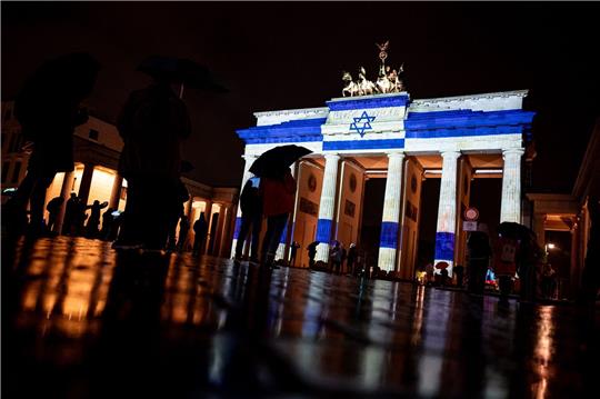 Bei der Kundgebung gegen Antisemitismus am Brandenburger Tor werden rund 10.000 Teilnehmer erwartet.