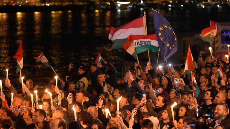 Ungarn feiert Aufstand 1956 - und den politischen Umbruch Bei der Parlamentswahl im April erteilten die Ungarn dem autoritären Kurs von Viktor Orban eine Abfuhr - auch der Freiheitsgeist von 1956 lebte darin wohl fort. (Archivbild)