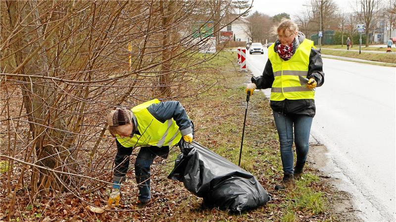 Bei der alljährlichen Müllsammelaktion „Müllboss im Einsatz“ wird die gesamte Stadt von Unrat befreit.