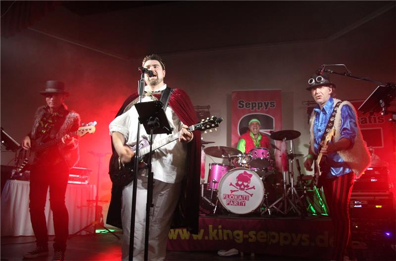 Bei der letzten Benefizparty der Gewerkschaft tritt die Partyband King Seppy’s Flokatis auf. Foto: Hohaus