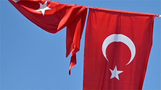 Bei einem Busunfall im türkischen Manisa sind elf Personen ums Leben gekommen. (Symbolbild)