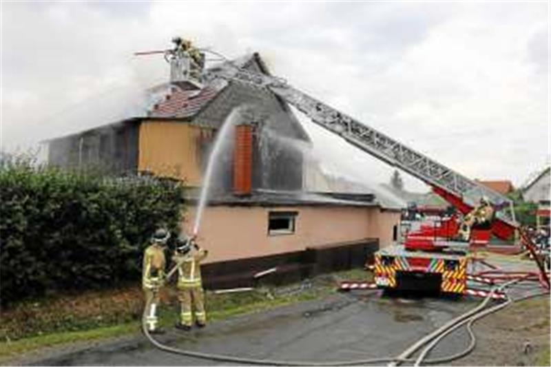 Bei einem Feuer im Landkreis Harz wurden zwei Personen schwer verletzt.  Foto: Polizei