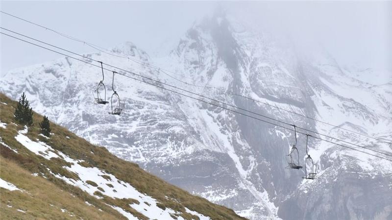 Viele Verletzte bei Skilift-Unfall im Winterparadies Bei einem Skilift-Unfall sind im spanischen Astún mehr als 30 Menschen verletzt worden. (Symbolbild)